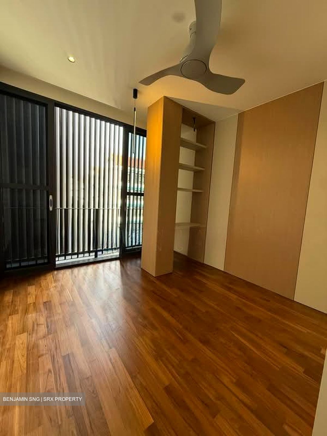 Kembangan Estate (D14), Terrace #553709221